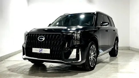 نمای دیگر گک GS8 هیبرید 2026