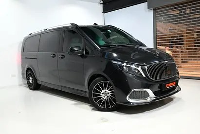 نمای دیگر مرسدس بنز وی-کلاس V 250 2023