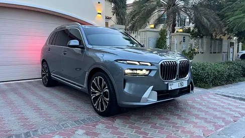 نمای دیگر بی ام و X7 xDrive40i 2024