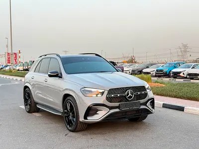 نمای دیگر مرسدس بنز کلاس GLE GLE 450 4MATIC 2026