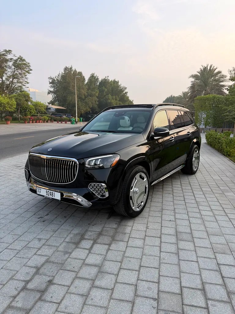 نمای دیگر مرسدس بنز GLS-Class GLS 450 4MATIC پریمیوم پلاس 2024