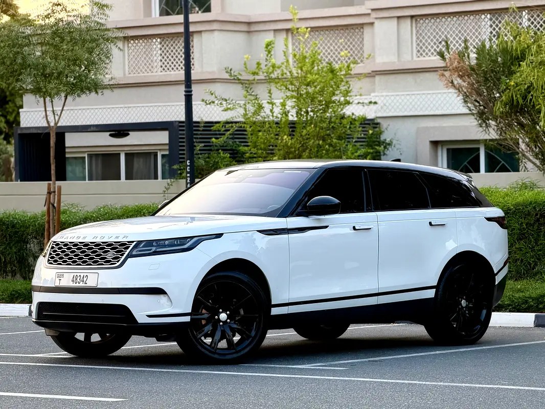 نمای دیگر لندروور رنجروور ولار P250 S 2019