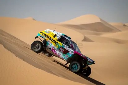 نمای دیگر کان-آم ماوریک X 2020