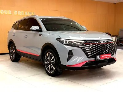 نمای دیگر دانگ فنگ AX7 E2 2025