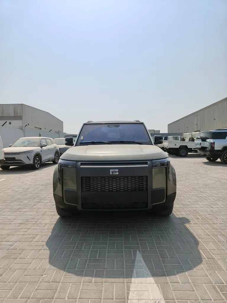 نمای دیگر روکس 01 VIP 2026
