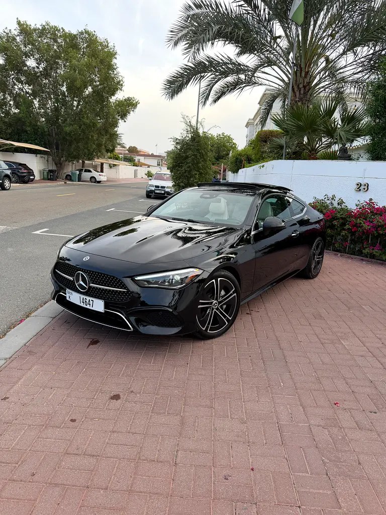 نمای دیگر مرسدس بنز کلاس CLE CLE 300 4MATIC 2025