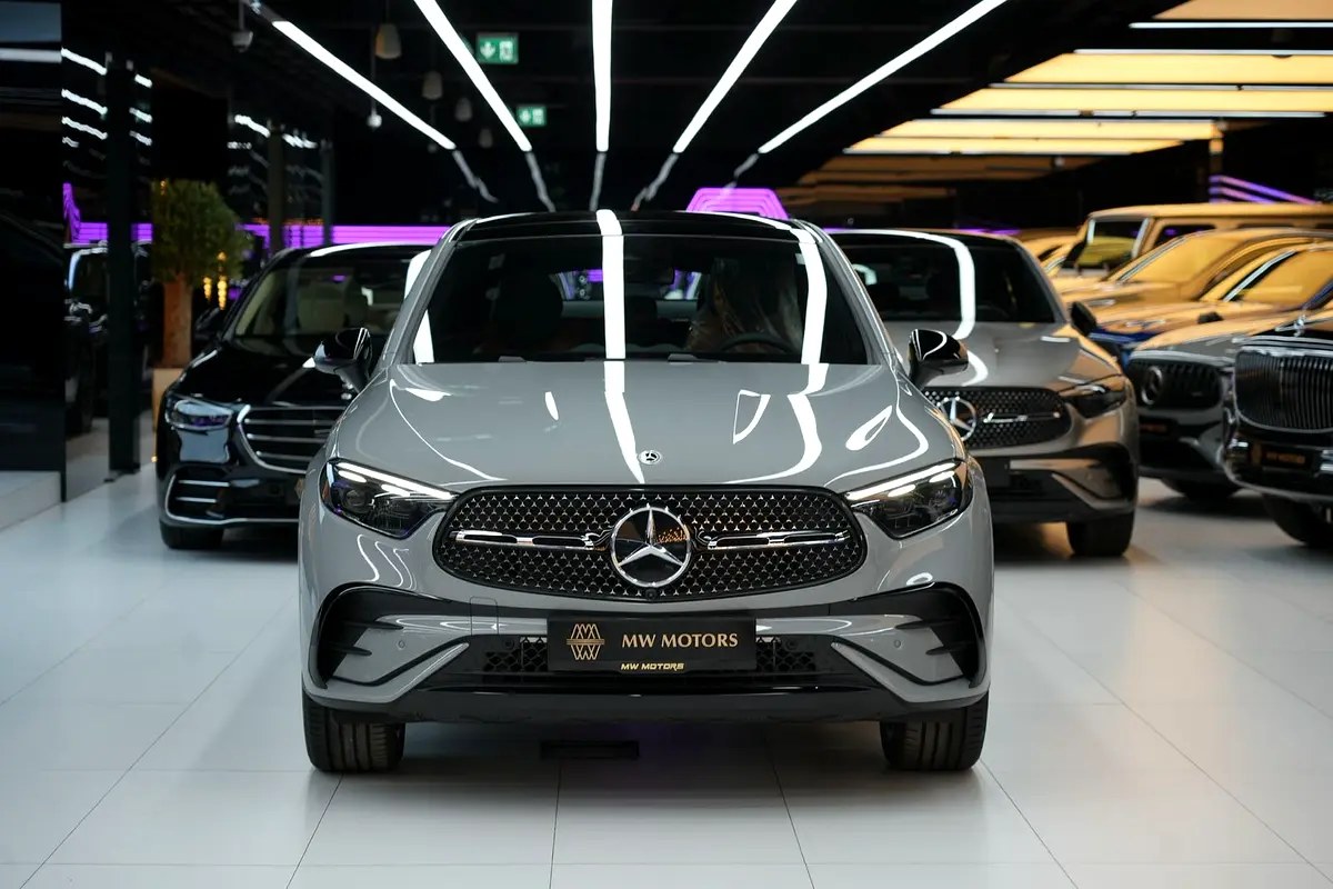 نمای دیگر مرسدس بنز GLC کوپه GLC 200 2026