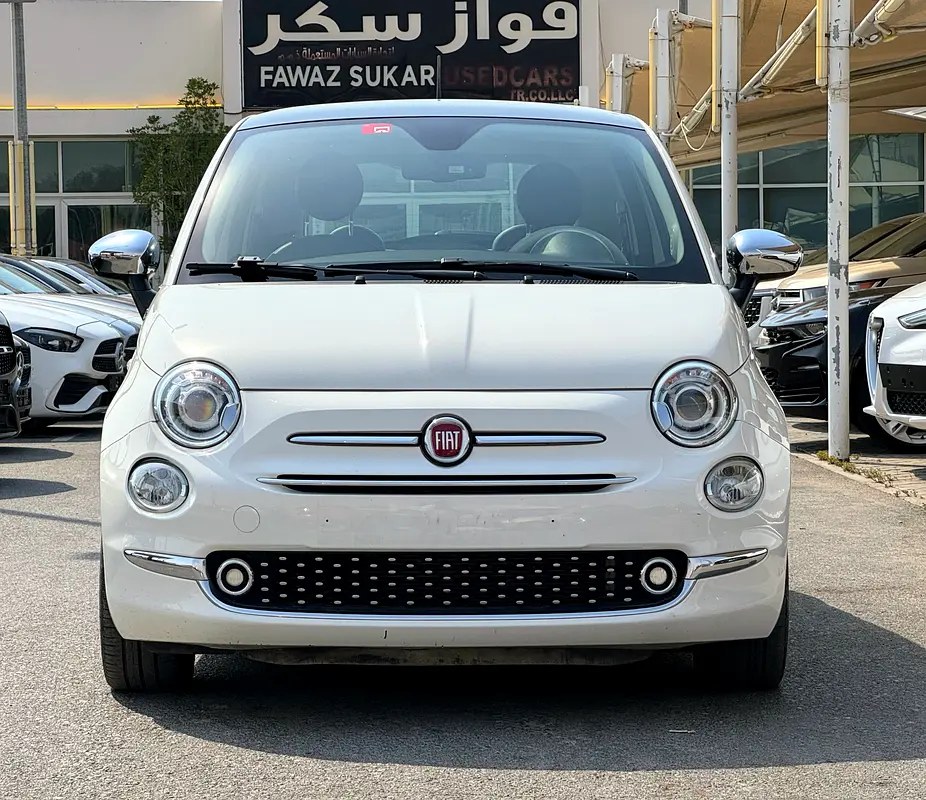 نمای دیگر فیات 500 دولچه ویتا 2023