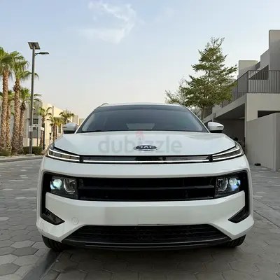 نمای دیگر جک JS6 کامفورت 2024