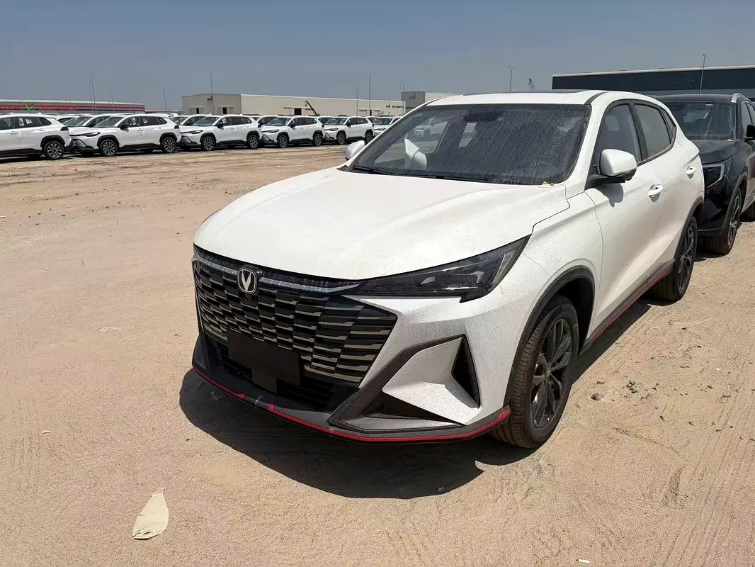 نمای دیگر چانگان X5 Plus اوتر 2026