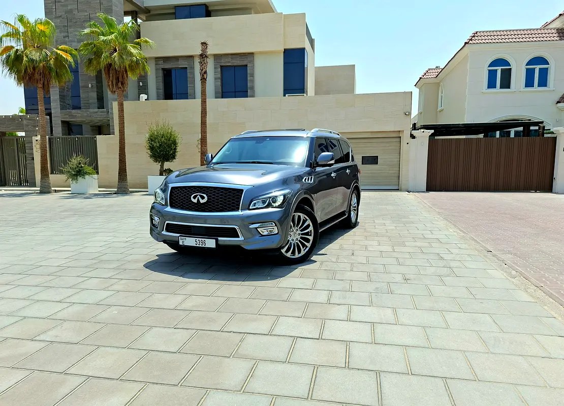 نمای دیگر اینفینیتی QX80 لوکس 2017
