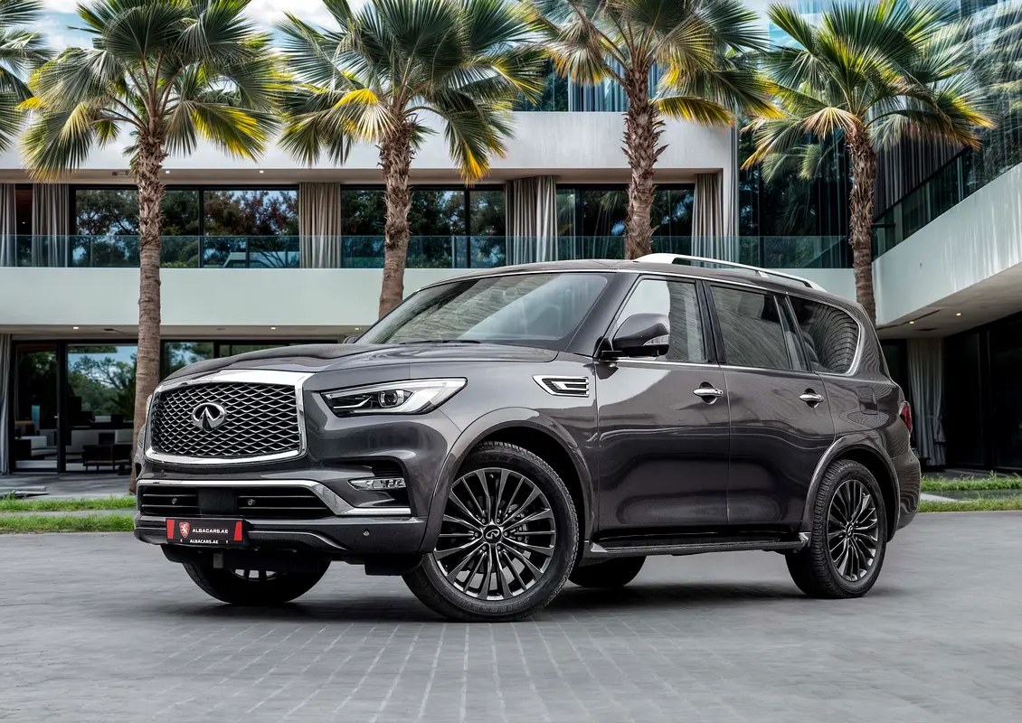 نمای دیگر اینفینیتی QX80 سنسوری 2022