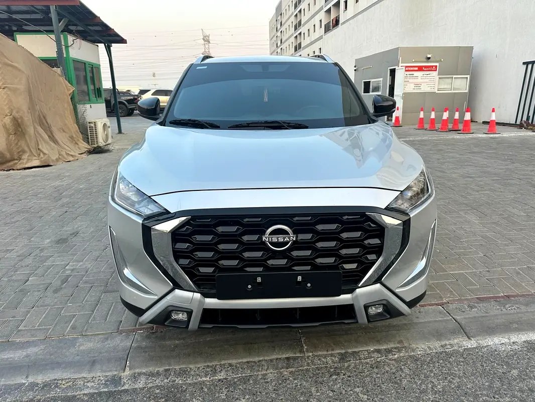 نمای دیگر نیسان مگنایت S 2026