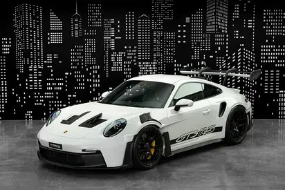 نمای دیگر پورشه 911 GT3 RS 2025