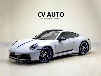 نمای دیگر پورشه 911 کاررا T 2025