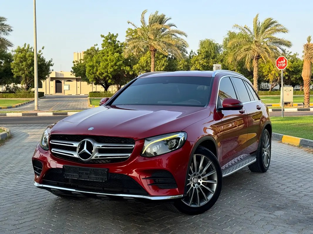 نمای دیگر مرسدس بنز کلاس GLC 250 4MATIC 2017