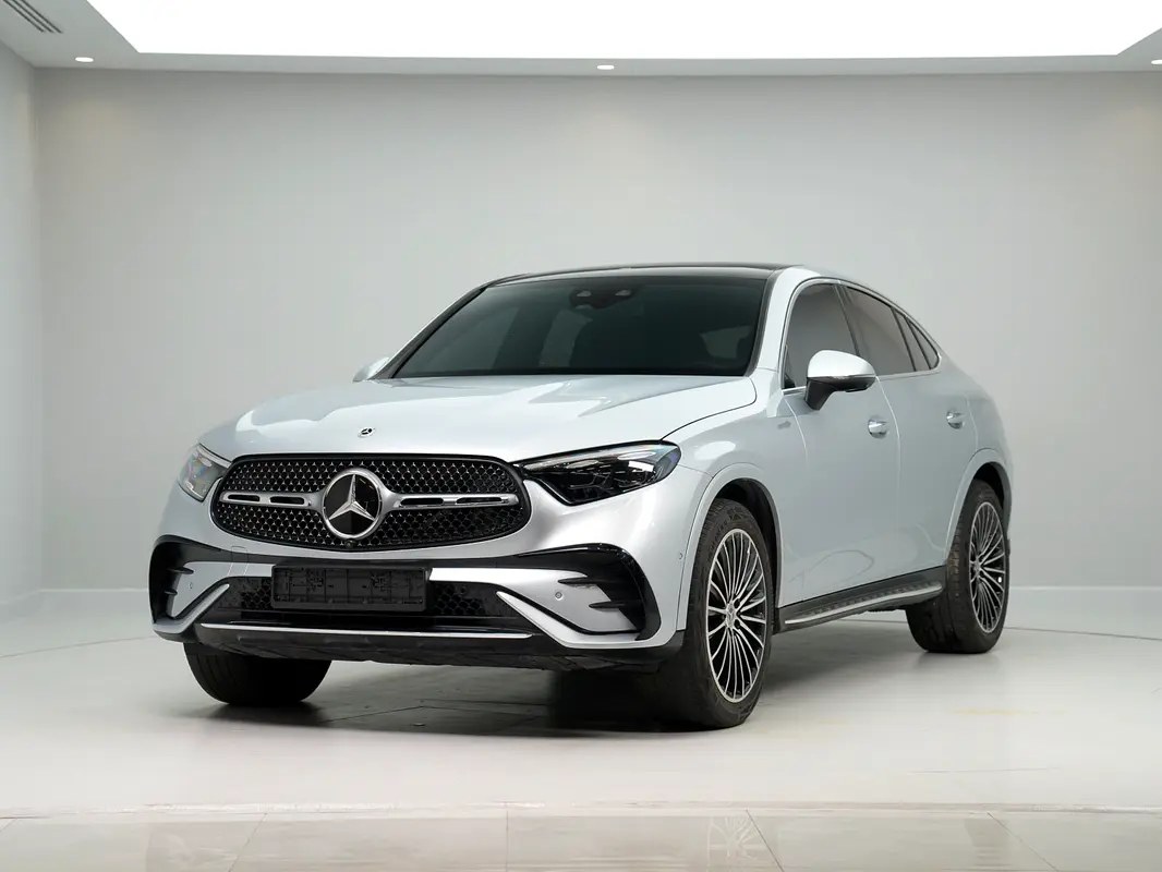 نمای دیگر مرسدس بنز جی ال سی کلاس GLC 300 4MATIC 2024