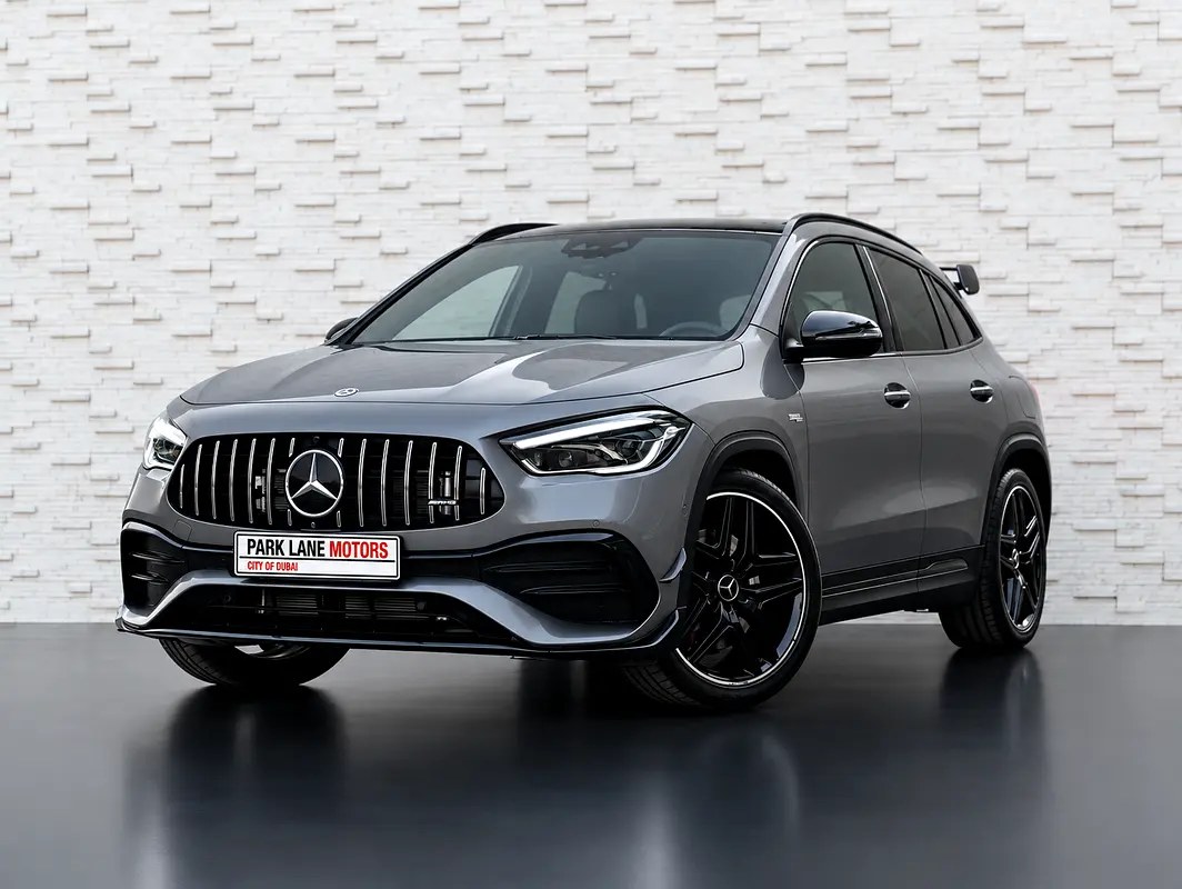 نمای دیگر مرسدس بنز GLA کلاس GLA 35 AMG 4MATIC 2022