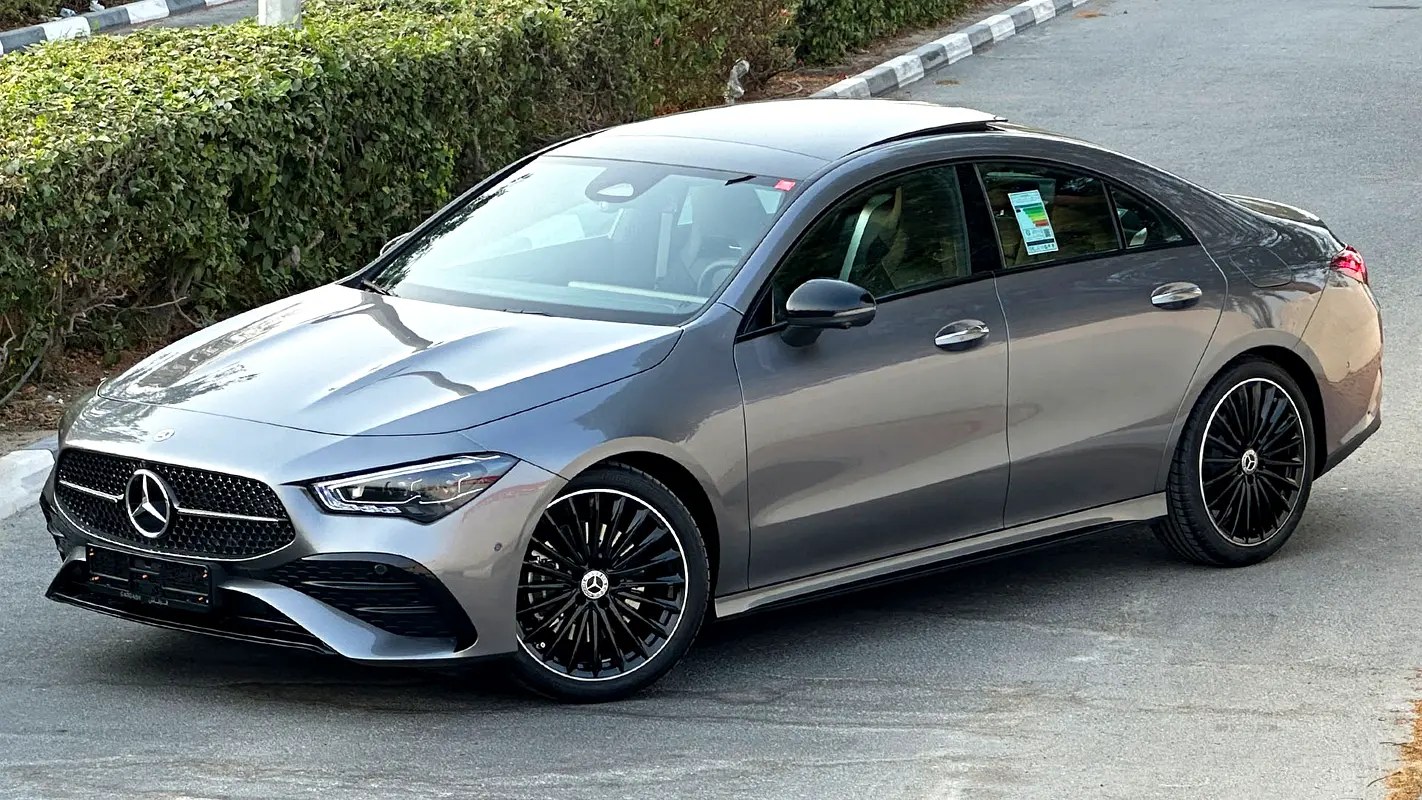 نمای دیگر مرسدس بنز کلاس CLA CLA 200 2026