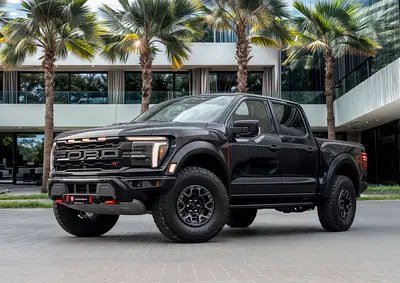 نمای دیگر فورد F-150 رپتور R 2024