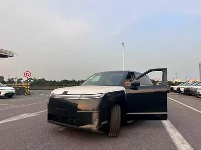 نمای دیگر ایکسپنگ GX اولترا فلگشیپ 2026