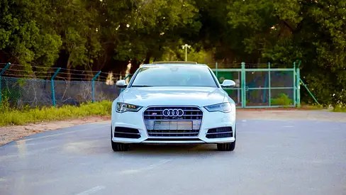نمای دیگر آئودی S6 4.0 TFSI کواترو 2016