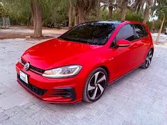 فولکس واگن گلف GTI بیس 2019