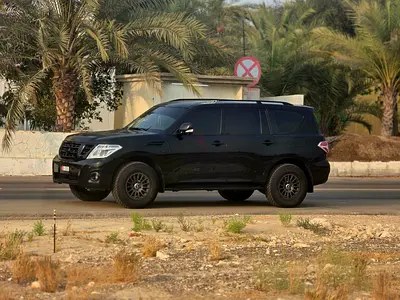 نمای دیگر نیسان پاترول LE پلاتینیوم 2016