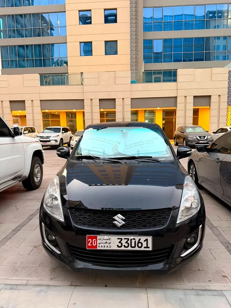 نمای دیگر سوزوکی سوئیفت VVT 2016