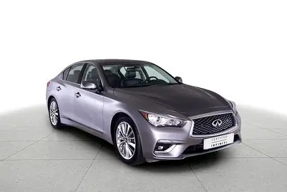 نمای دیگر اینفینیتی Q50 لوکس 2024