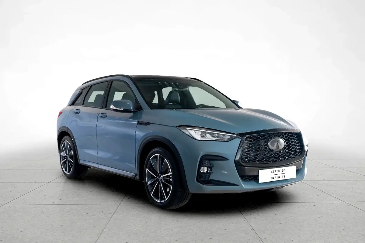 نمای دیگر اینفینیتی QX50 بلک ادیشن 2024