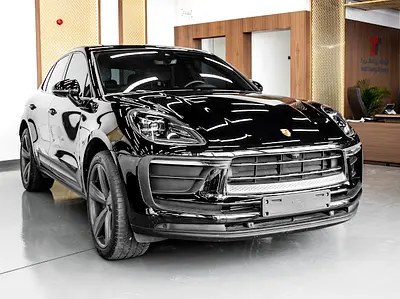 نمای دیگر پورشه ماکان 4 2023