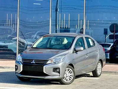 نمای دیگر میتسوبیشی آتراژ GLX مدیوم لاین 2022
