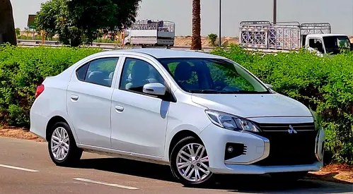 نمای دیگر میتسوبیشی آتراژ GLX مدیوم لاین 2022