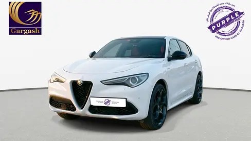 نمای دیگر آلفا رومئو استلویو ولوسه 2023