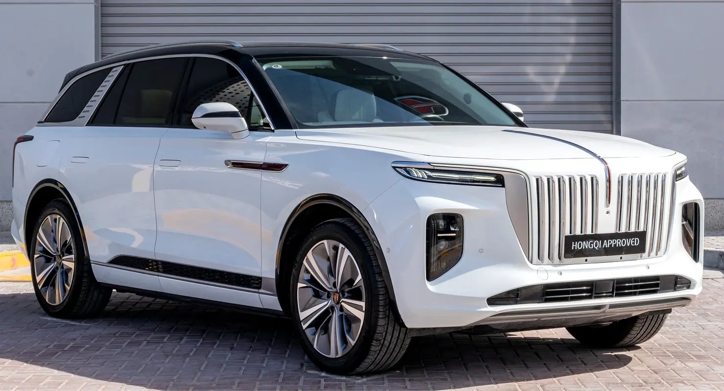 نمای دیگر هونگچی E-HS9 اجرایی 2023
