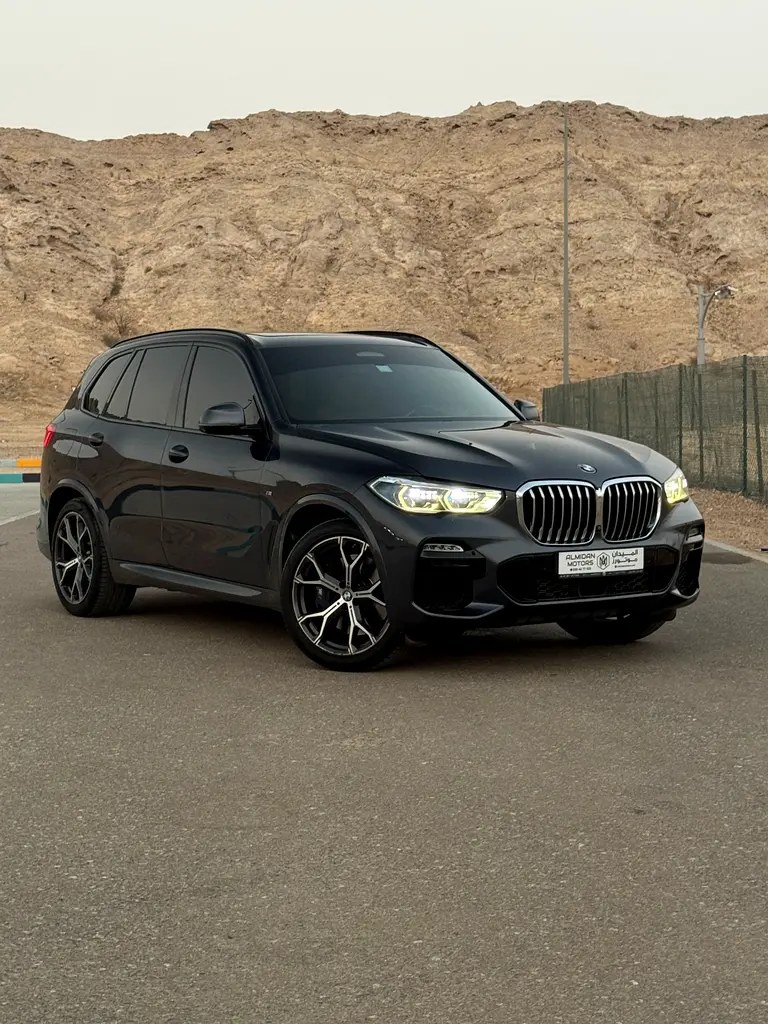 نمای دیگر بی ام و X5 xDrive40i M اسپرت 2019