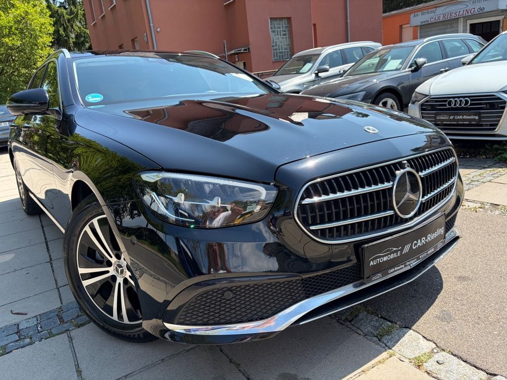 نمای دیگر مرسدس بنز E 220 d 4Matic/دوربین360*/KEYLESS/ASISS/AHK/ACC