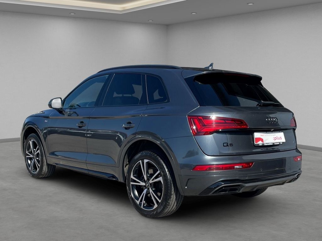 نمای دیگر آئودی Q5 40 TDI اس لاین کواترو LED AHK دوربین مموری