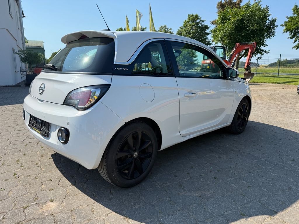 نمای دیگر اوپل آدام OPEN AIR 1.4 64kW