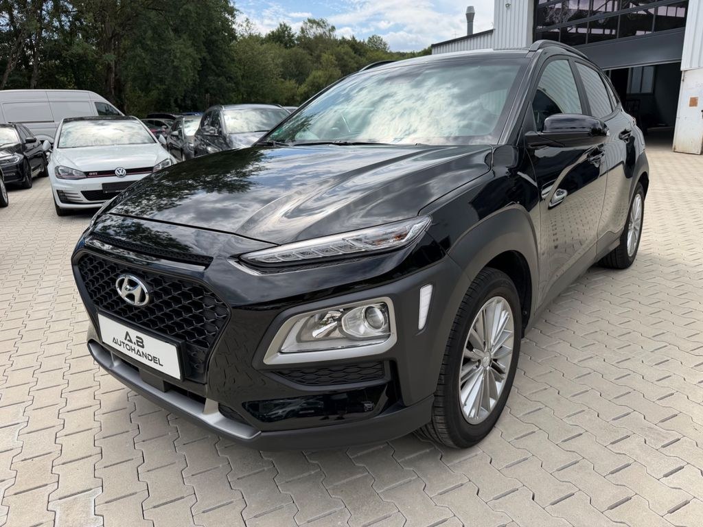 نمای دیگر هیوندای کونا ادونتیج 2WD AHK/کولر/ناوی/65655km!
