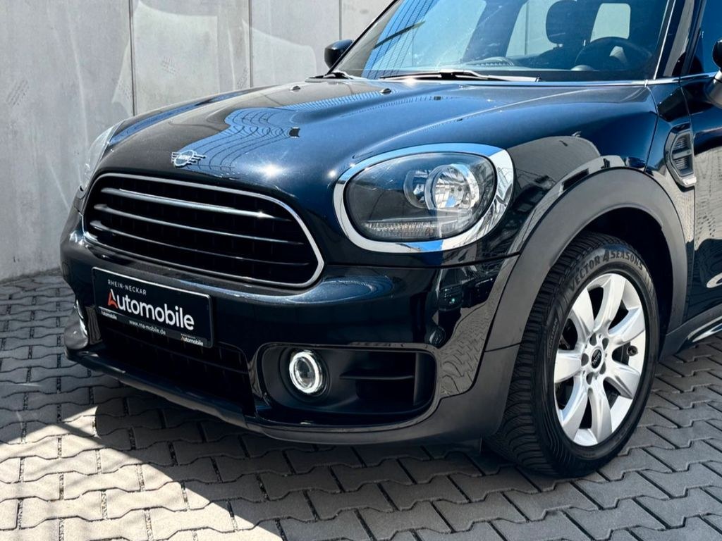 نمای دیگر MINI One Countryman Automatik/SHZ/PDC/ServiceMINI