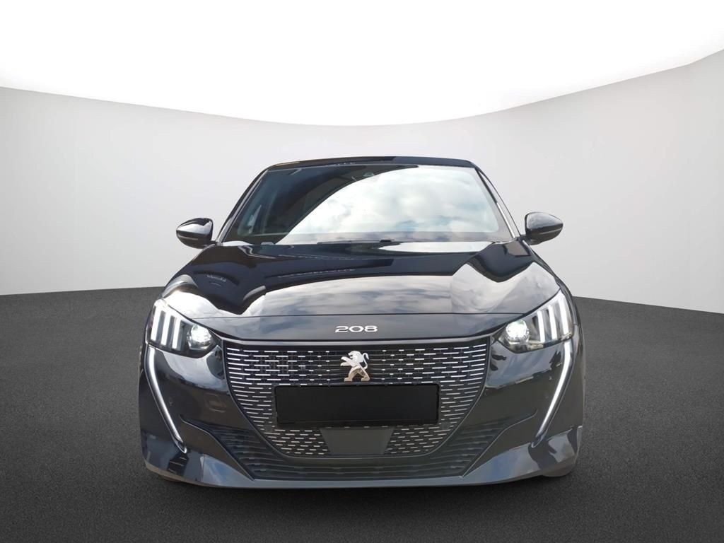 نمای دیگر پژو 208 GT پک BlueHDi 100