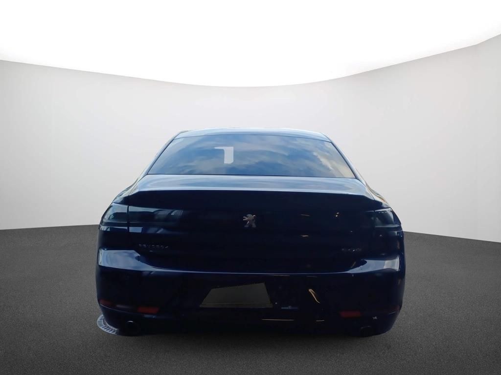 نمای دیگر پژو 508 GT پک HYBRID 225 e-EAT8