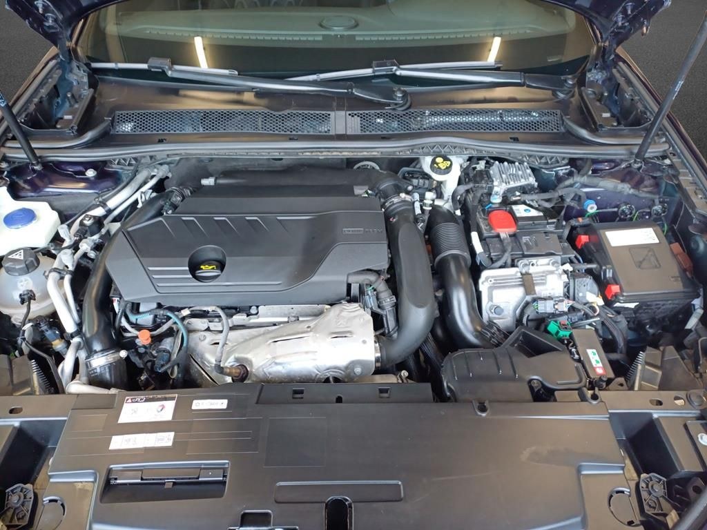نمای دیگر پژو 508 GT پک HYBRID 225 e-EAT8