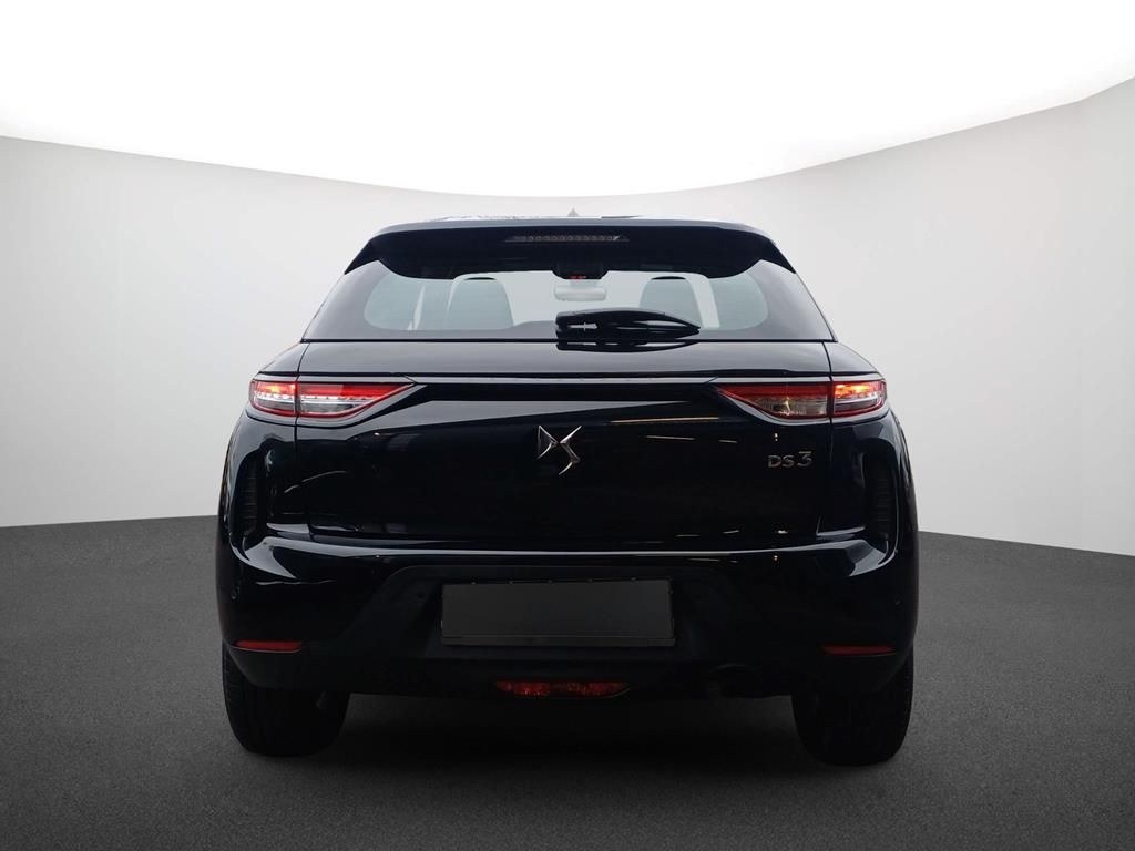 نمای دیگر DS Automobiles DS3 Crossback Montmartre