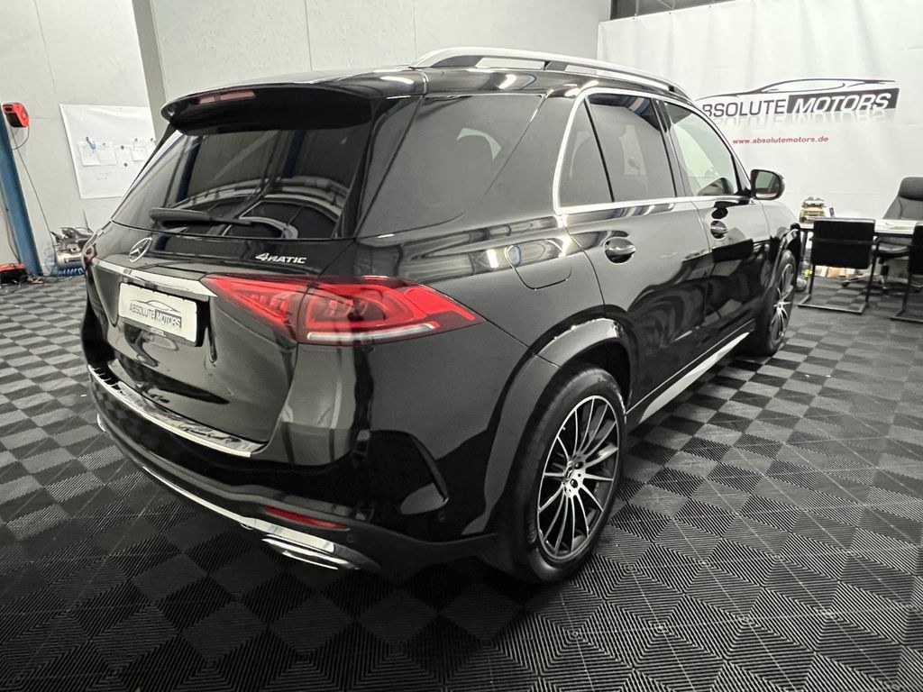 نمای دیگر مرسدس بنز GLE 450 4Matic *AMG لاین *بورمستر *چراغ LED