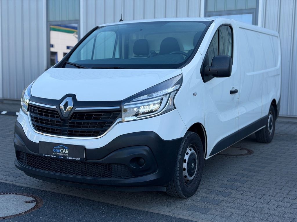 رنو ترافیک کاستن L2H1 3,0t مدل جدید C-LED کولر