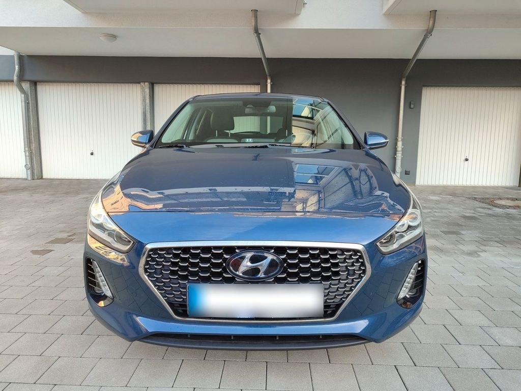 نمای دیگر هیوندای i30 1.0 T-GDI پریمیوم، پکیج ناوبری، ...
