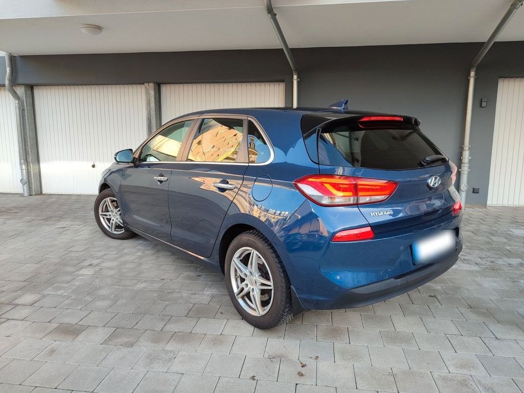 نمای دیگر هیوندای i30 1.0 T-GDI پریمیوم، پکیج ناوبری، ...